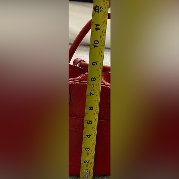 HERMÈS Lindy Lock Red Taurillon Clemence Leather Gold Handbag - Picture 14 of 14